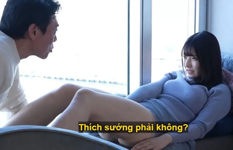Cuộc chạm trán giữa ông chú và cô diễn viên trẻ mới chân ướt chân ráo tại nhà nghỉ sang trọng
