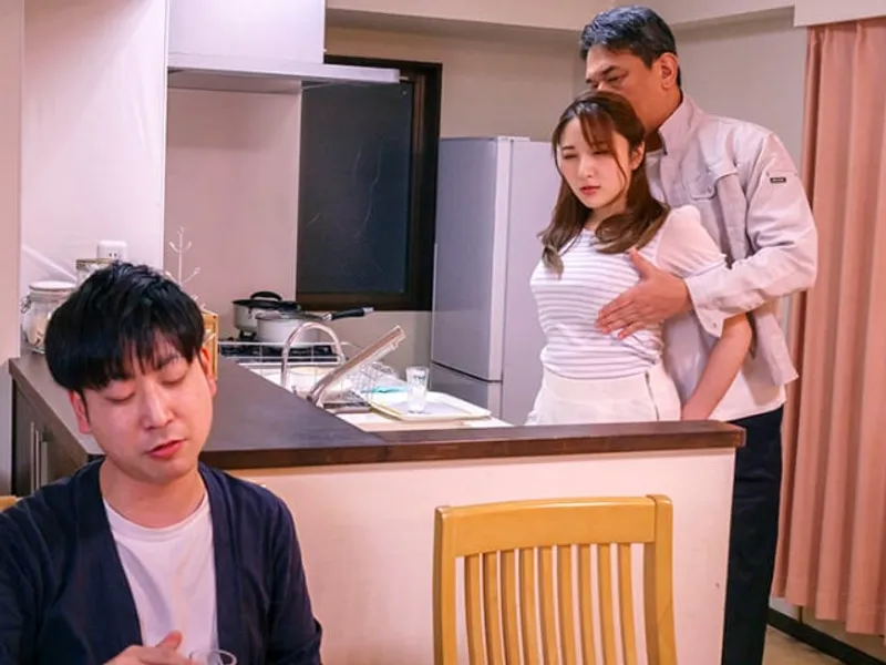 Gã chồng yếu sinh lý, vợ yêu tìm đến ông anh hàng xóm cậu bé to